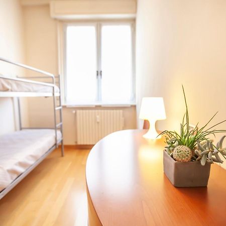 Skyline Apartment Como Luaran gambar
