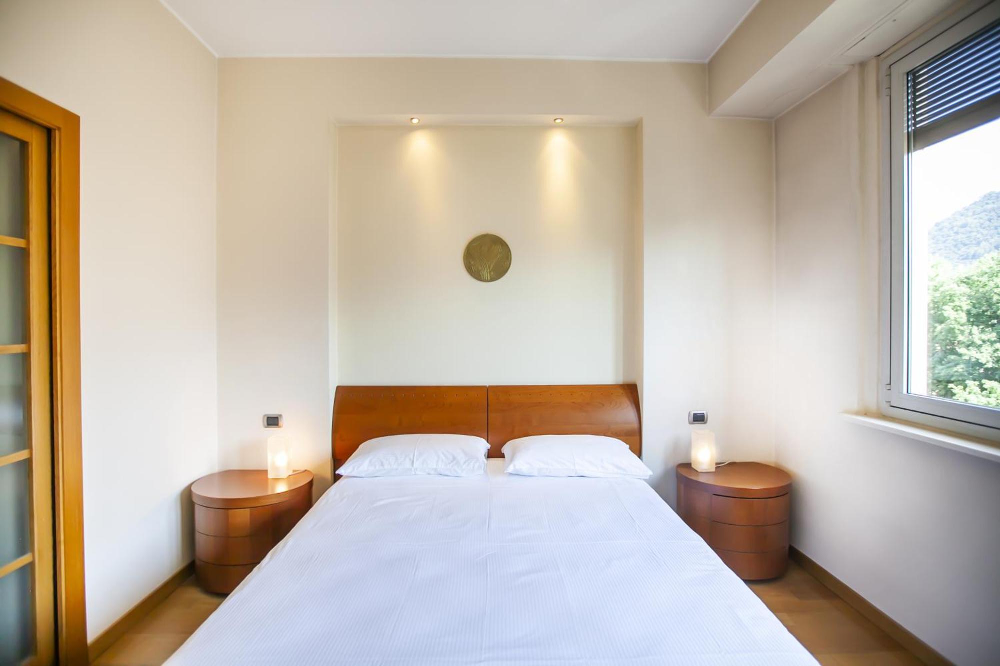Skyline Apartment Como Luaran gambar