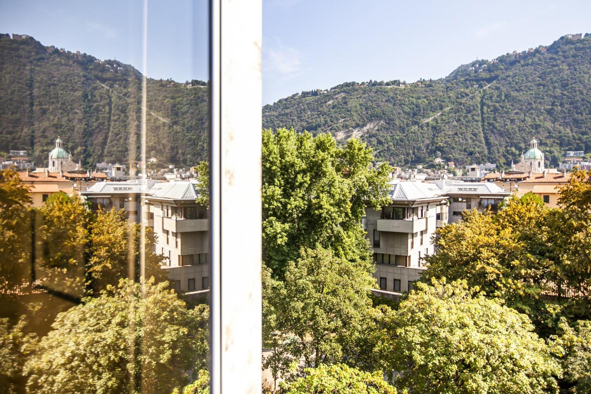 Skyline Apartment Como Luaran gambar